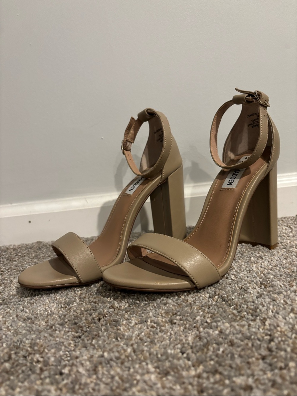 Steve Madden Carrson Sandals Block Heels Tan Leather Ankle Strap Size 8M
